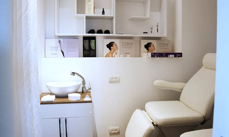 מניקור+פדיקור מלא!