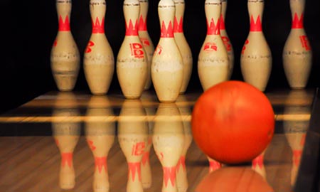 משחק באולינג- כרטיס ליחיד בסופ"ש